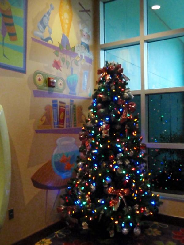 Pop Holiday Tree 2