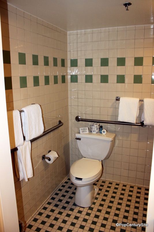 Pop Century handicapped bathroom