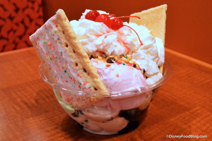 Everything Pop Sundae 