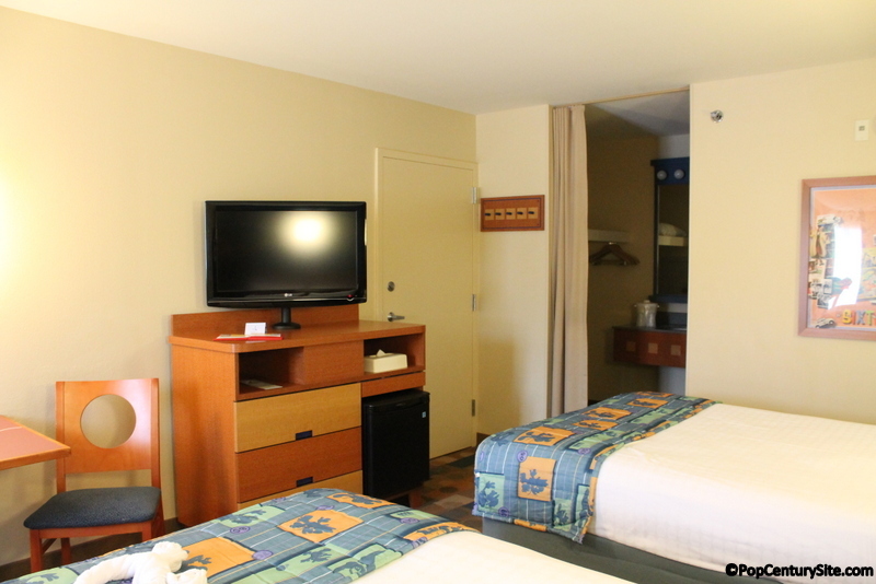 Pop Century room view 1960s section