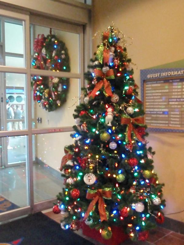 Pop Holiday Tree 1