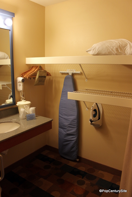 Pop Century room closet